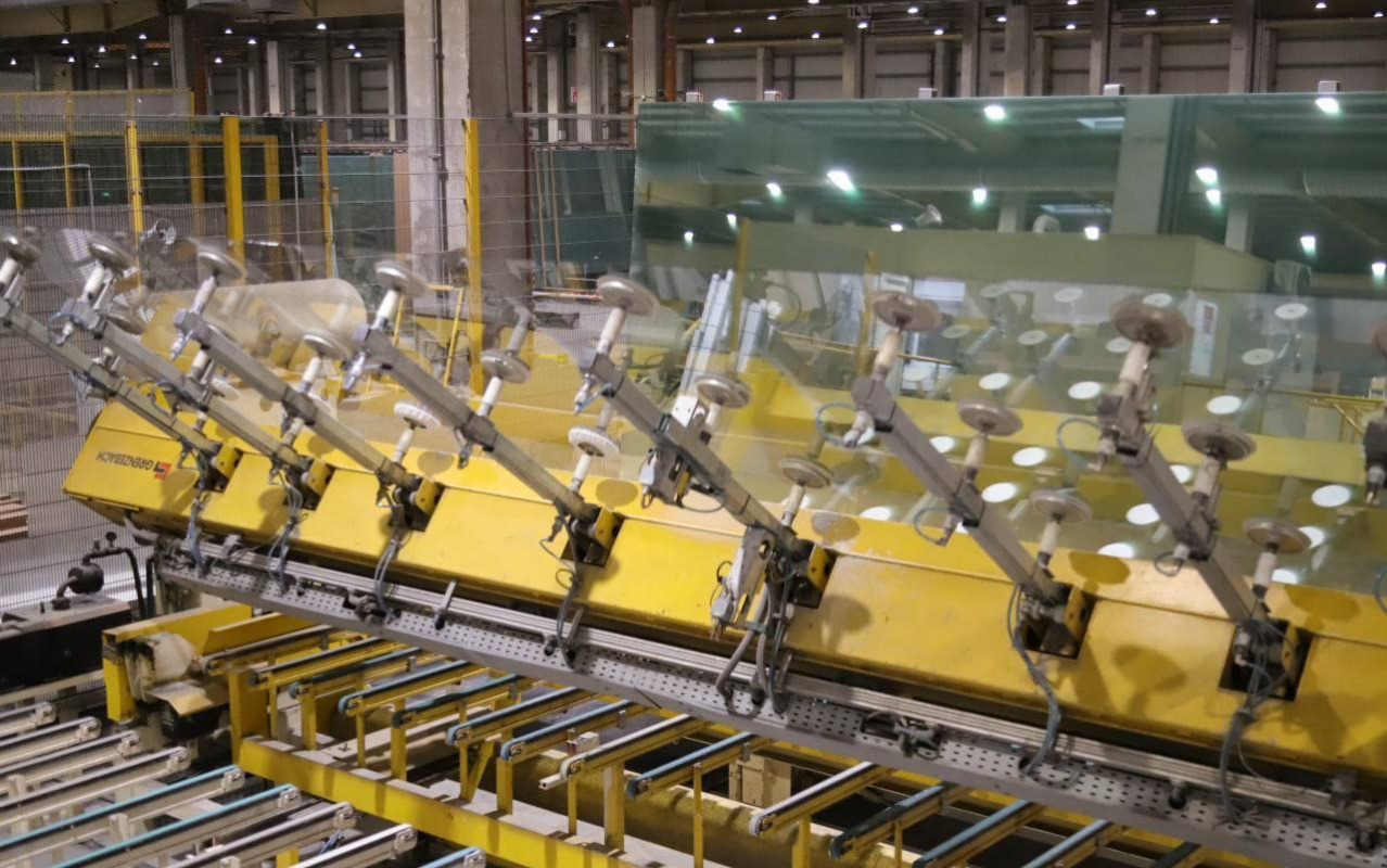 Битрикс24 вместо зарубежного ПО: как Larta Glass автоматизировала бизнес-процессы